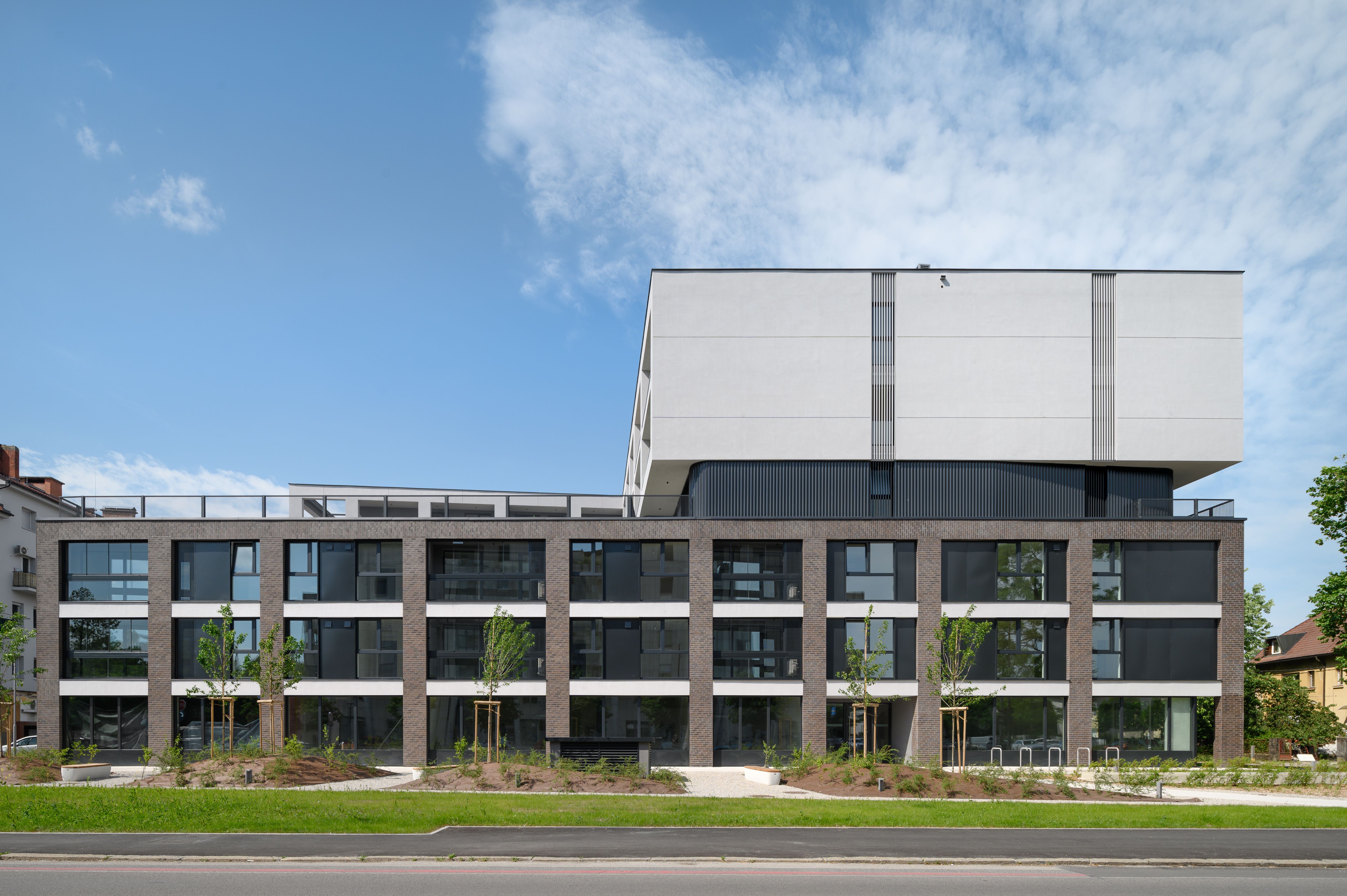 Ponudba nepremičnin