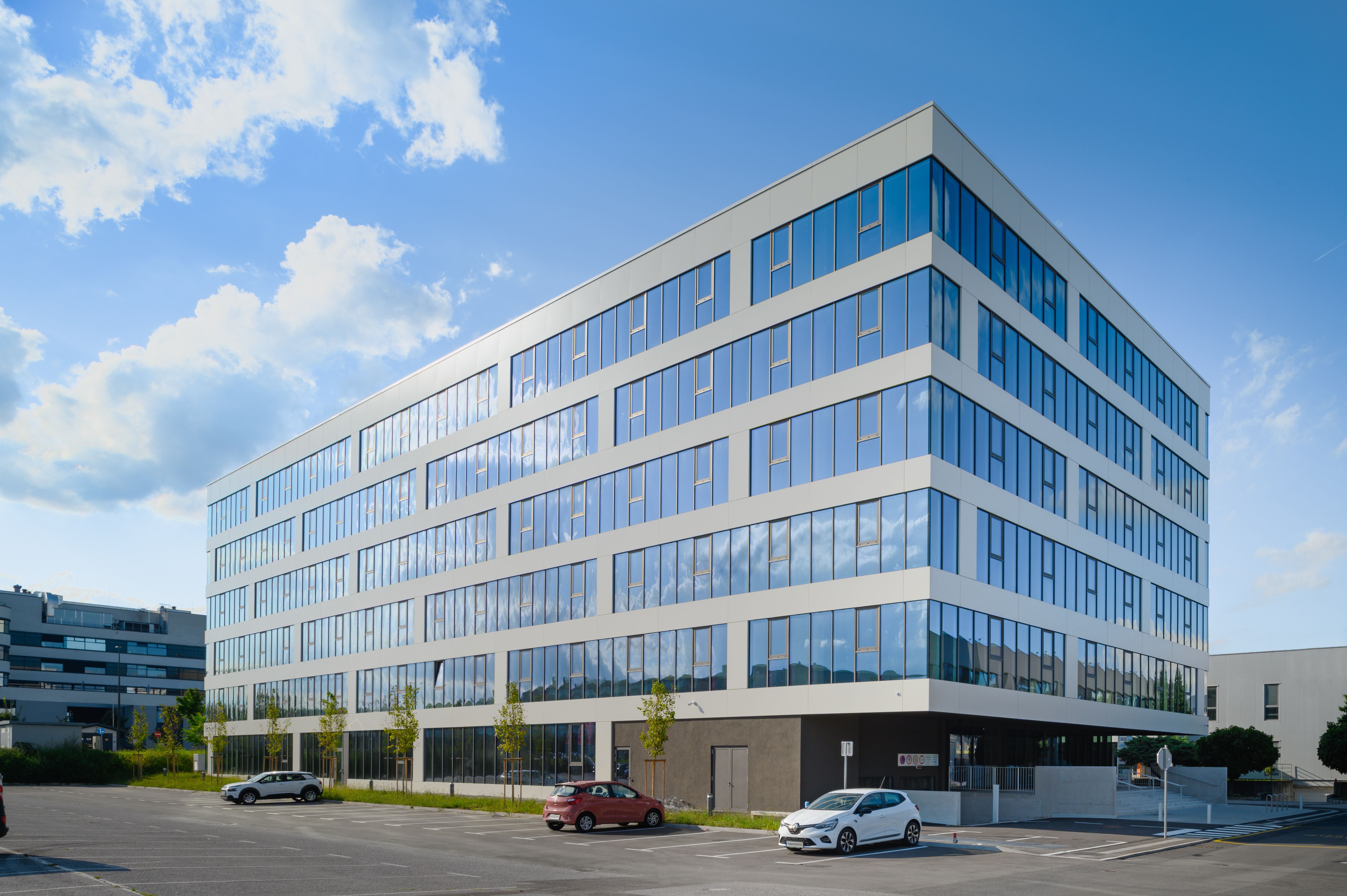 Ponudba nepremičnin