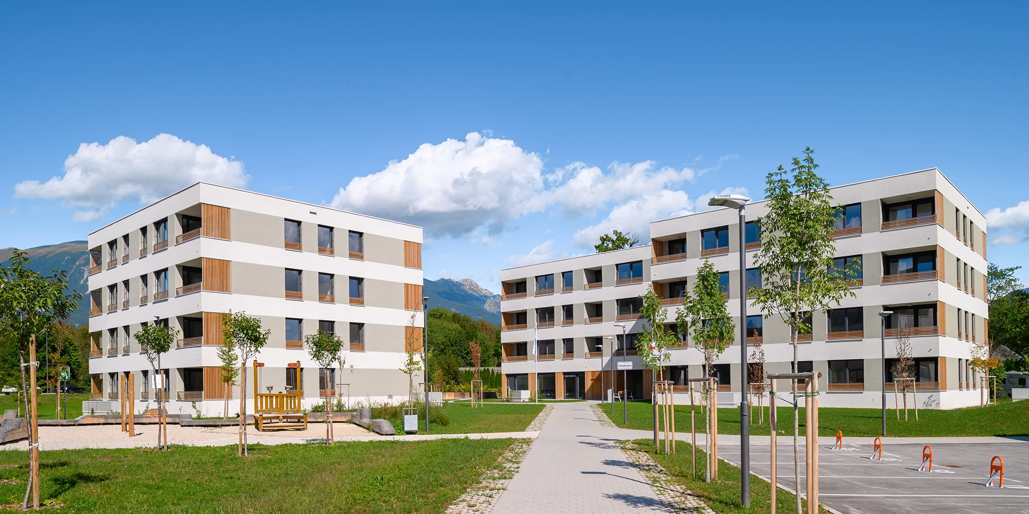 Vezenine naslovnajpg